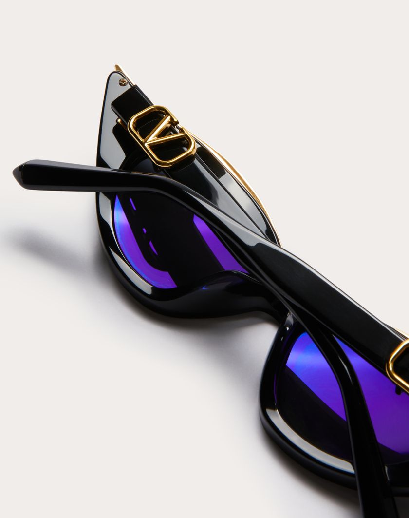 Valentino Handbags V