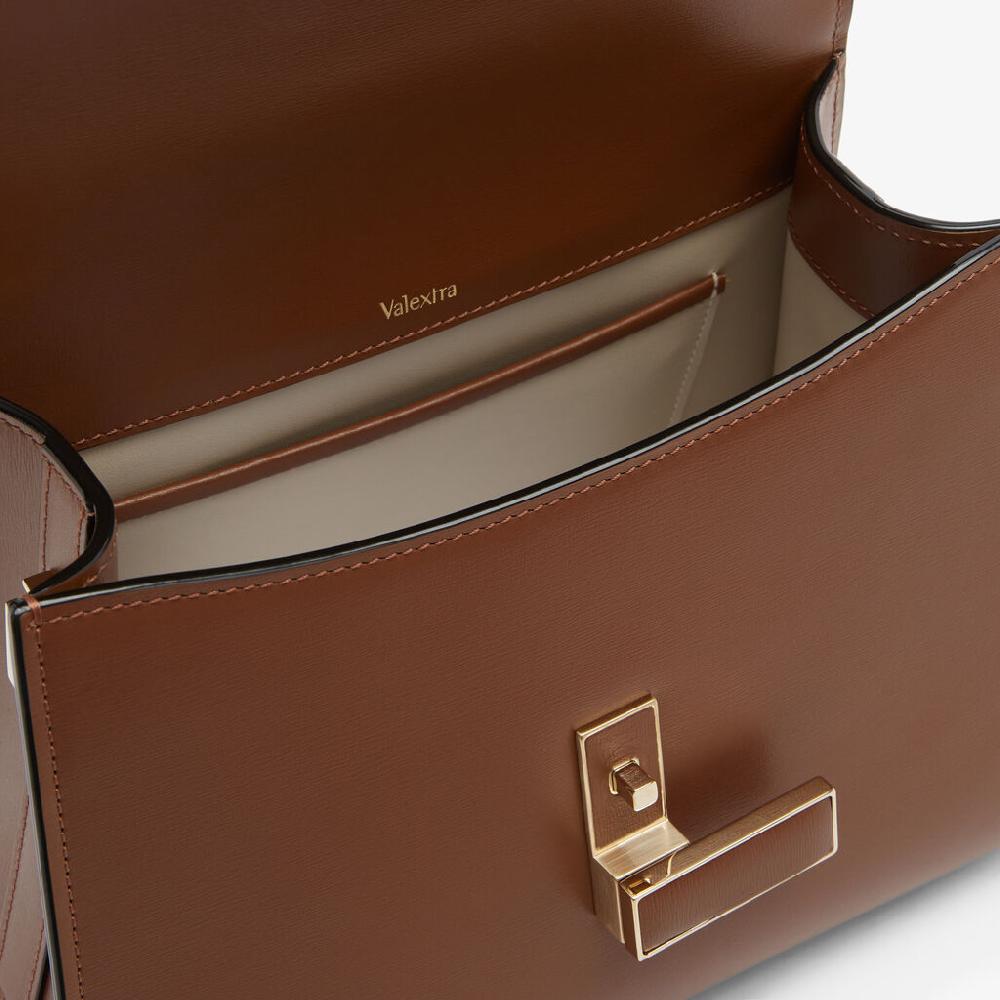 Valextra Borsa A Mano Donna Mini In Pelle Rigida Marrone | Valextra Iside
