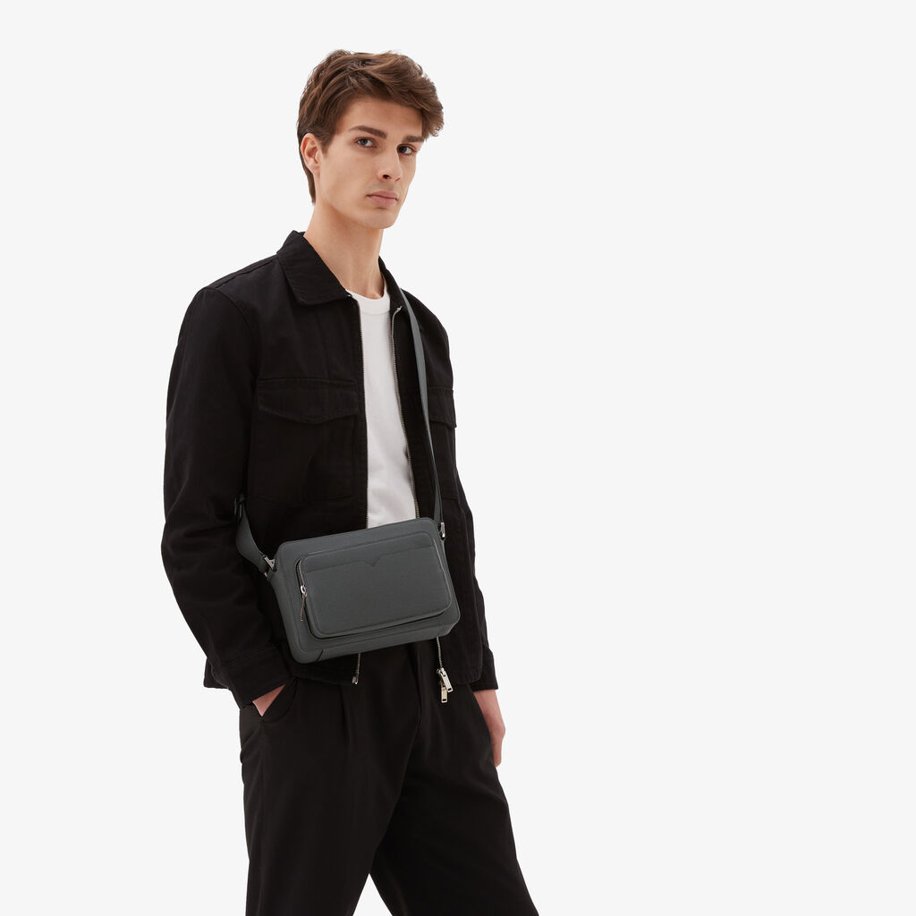 Valextra Borsetta Comoda Reporter In Pelle Grigia | Valextra V-Line