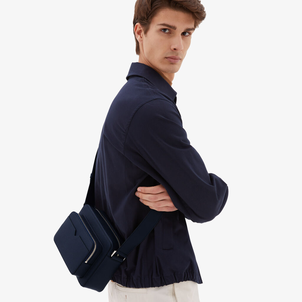 Valextra Borsetta Reporter In Pelle Blu Con Zip | Valextra V-Line