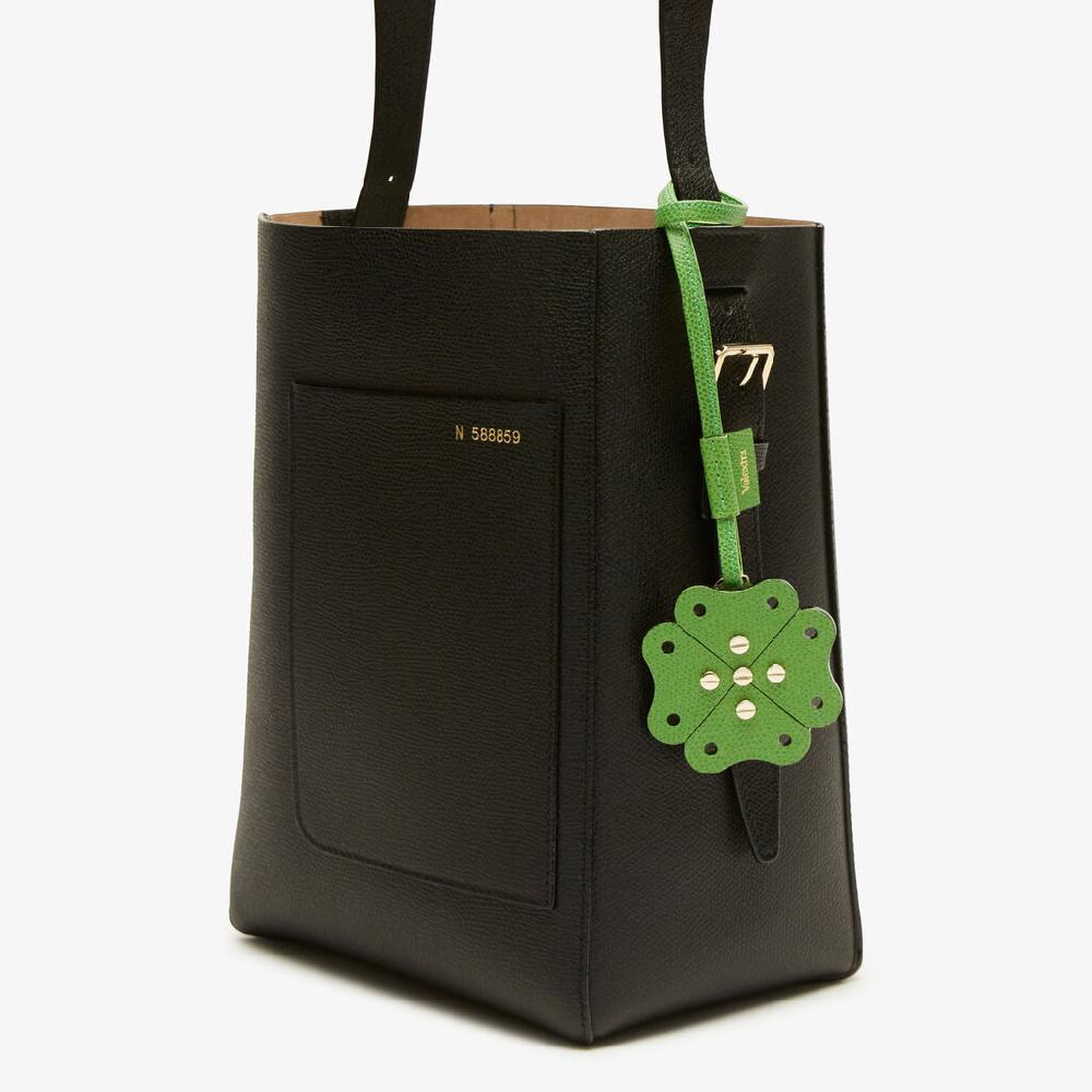 Valextra Charm Engineering Beauty Quadrifoglio | Pelle Di Vitello Millepunte | Verde Prato | Valextra