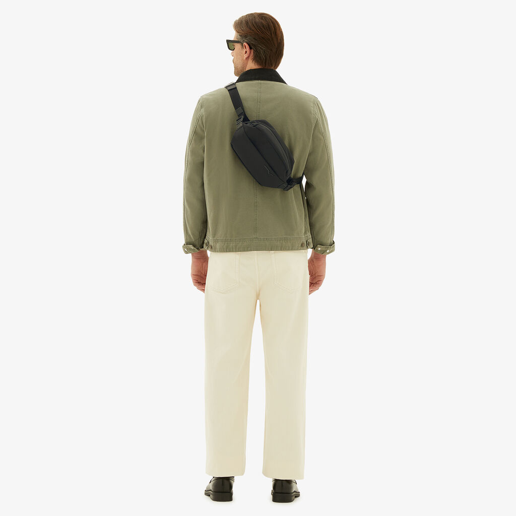 Valextra Maruspio Di Lusso In Nylon Rigenerato E Pelle Nera | Valextra