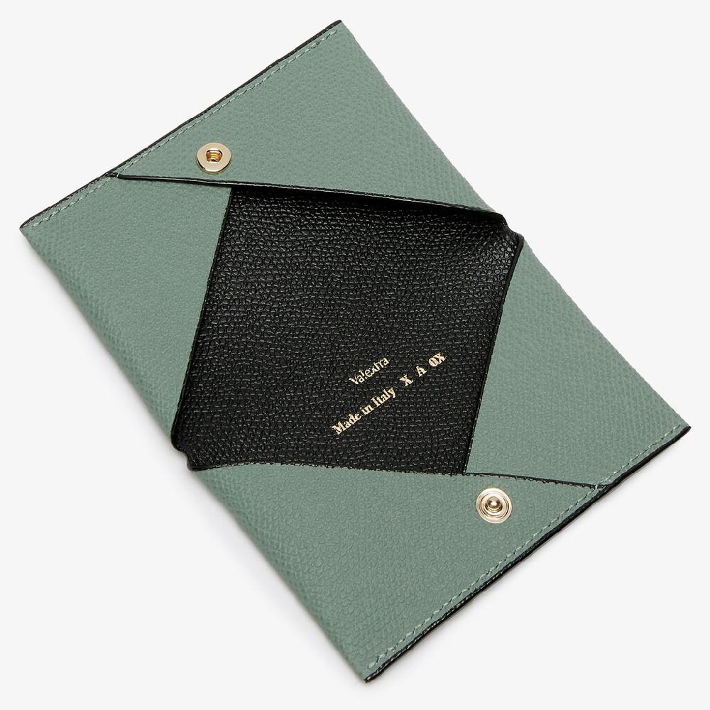 Valextra Porta Carte Con Bottone | Pelle Di Vitello Millepunte | Verde Eucalipto/Nero | Valextra