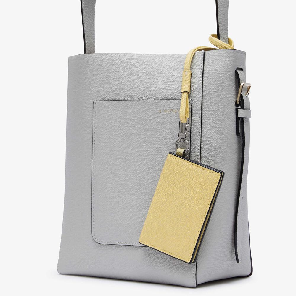 Valextra Porta Carte Da Donna Con Laccio Di Lusso In Pelle Gialla | Valextra