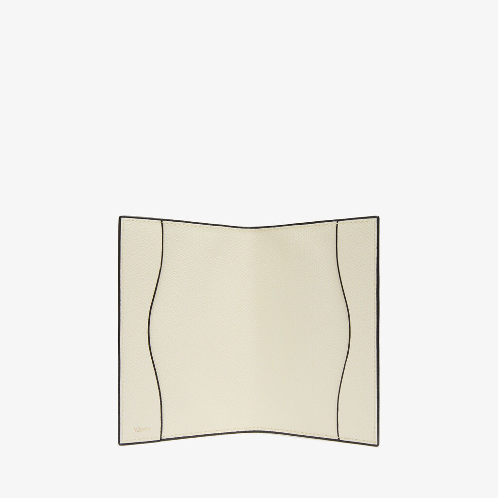 Valextra Porta Passaporto Da Donna In Pelle Bianca Di Lusso | Valextra