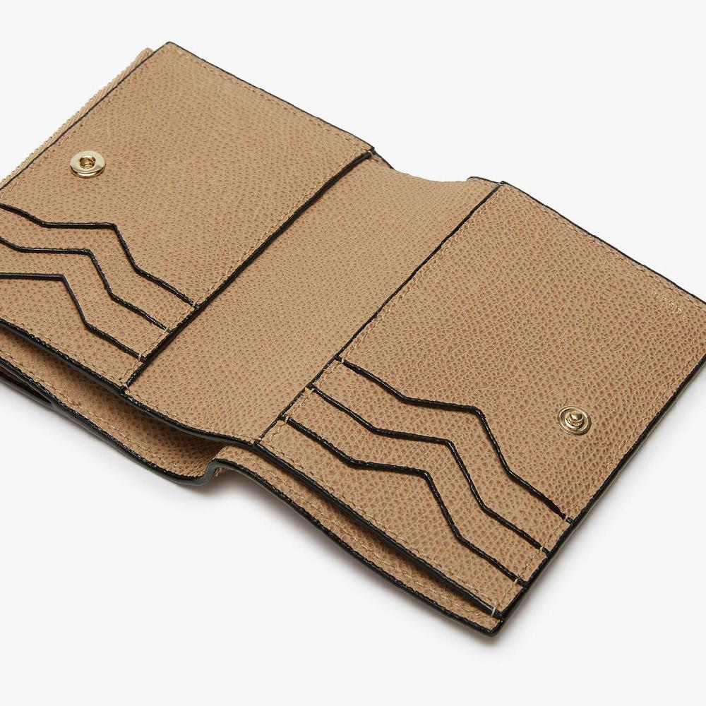 Valextra Portafoglio Bifold Con Bottone Di Lusso In Pelle Beige | Valextra