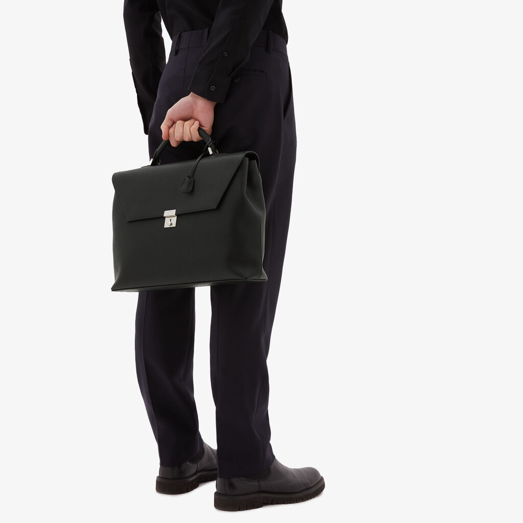 Valextra Valextra Avietta: Borsa Business Media In Pelle Nera