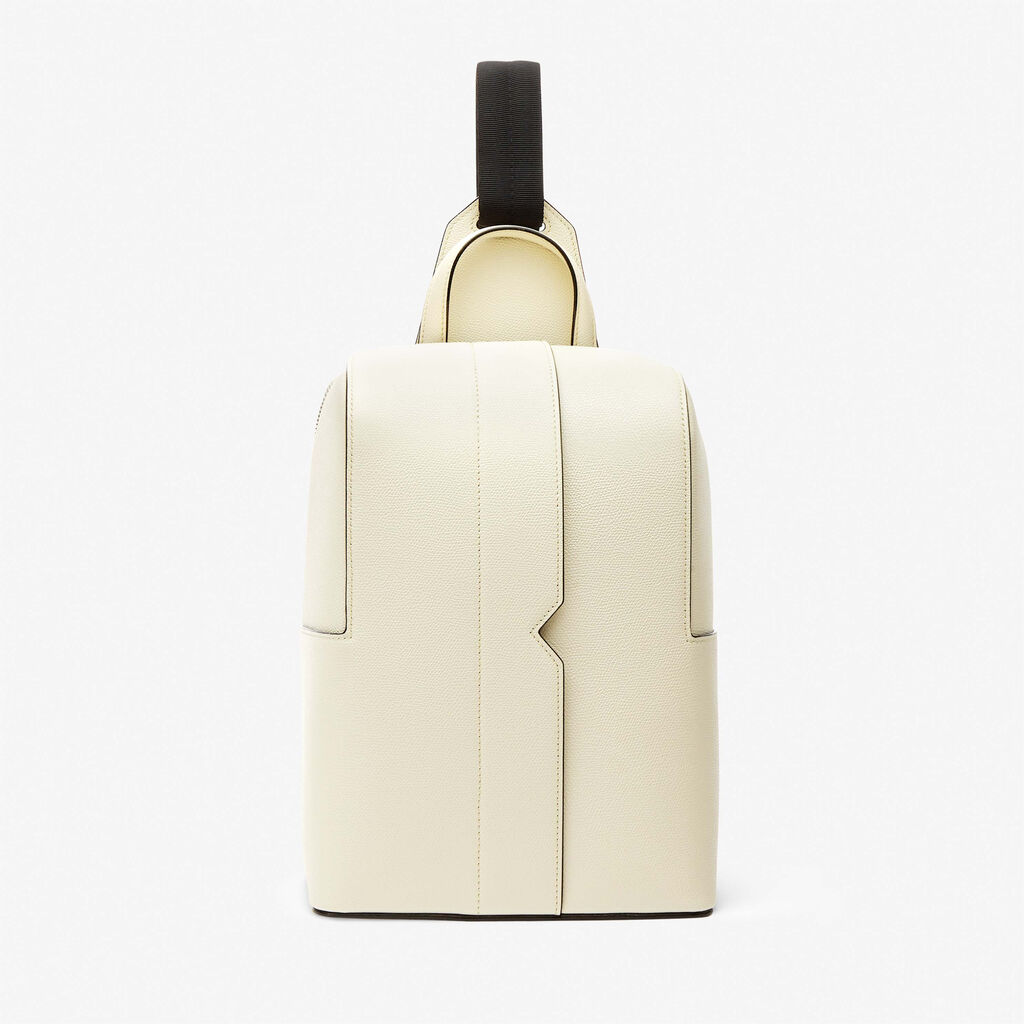 Valextra Valextra V-Line: Zaino monospalla in Pelle Bianca