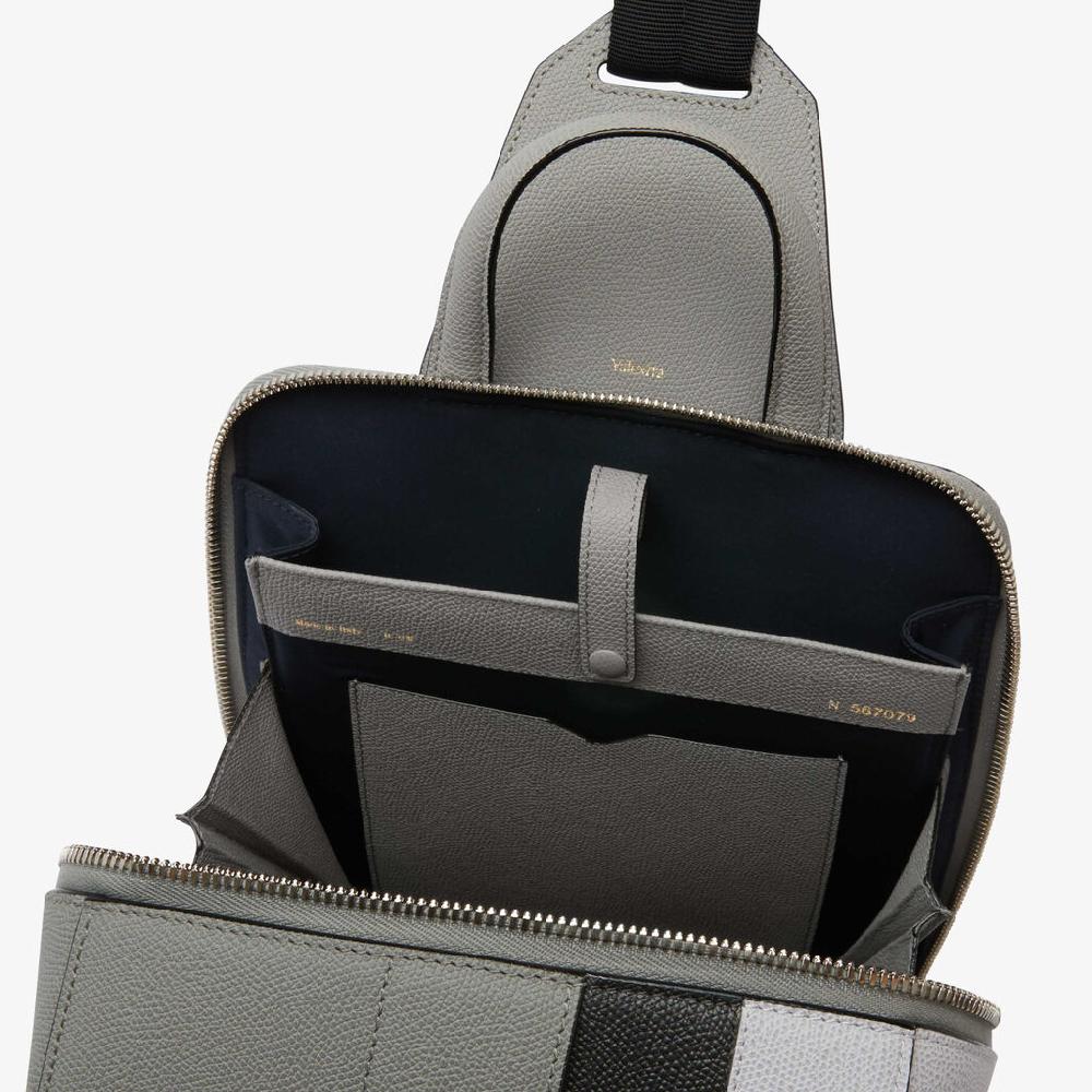 Valextra Zaino Da Uomo Di Lusso In Pelle Grigia E Nera | Valextra V-Line