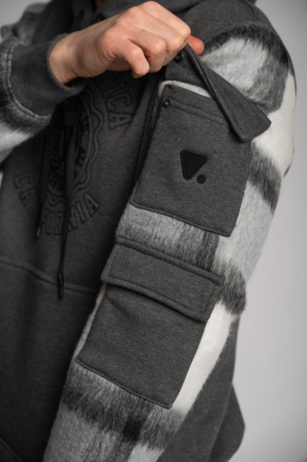 Valvola Fashion FELPA CAPPUCCIO CON MANICHE IN CONTRASTO TARTAN