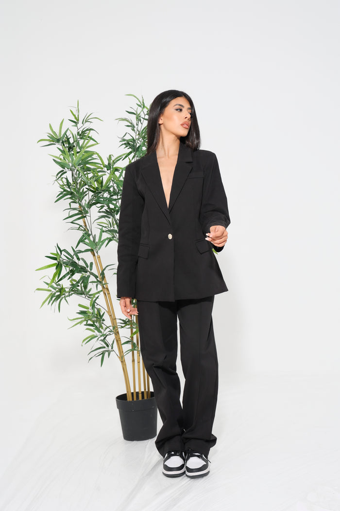 Veronica Iorio Tailleur Solitario