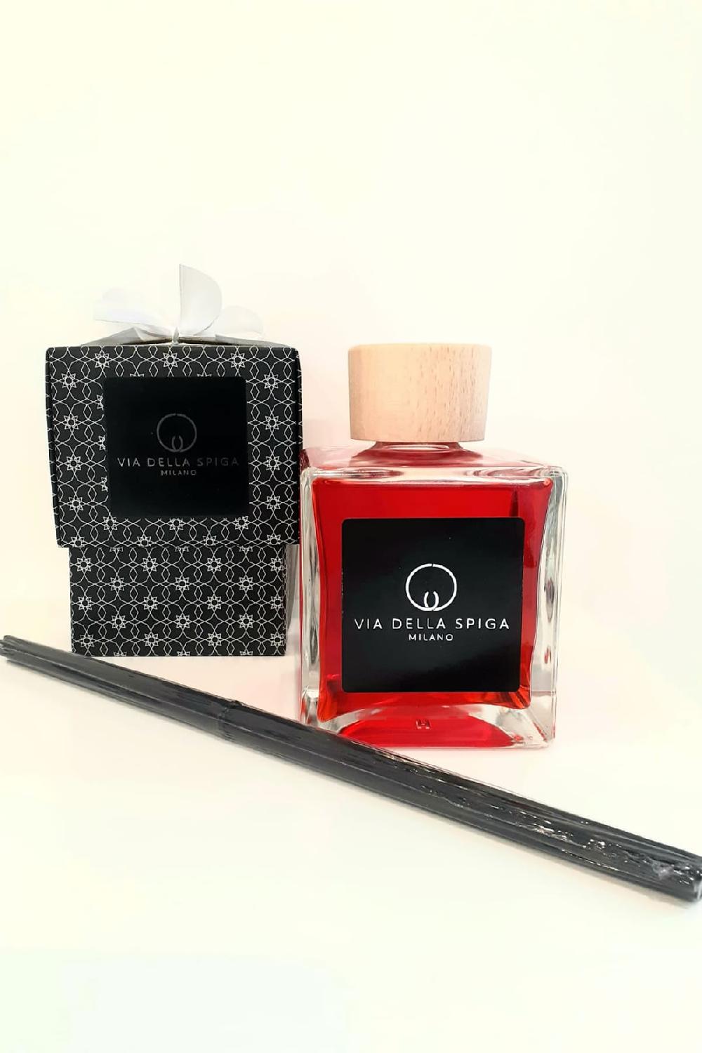 Via della spiga ROSSO DIVINO 250 ML