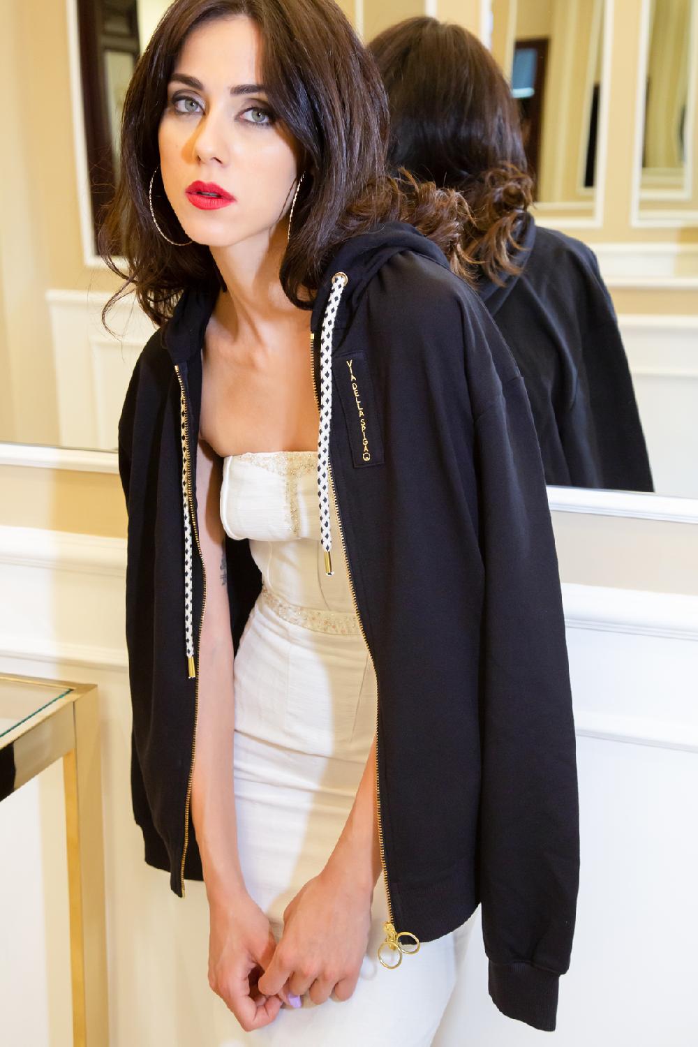 Via della spiga S.C.005