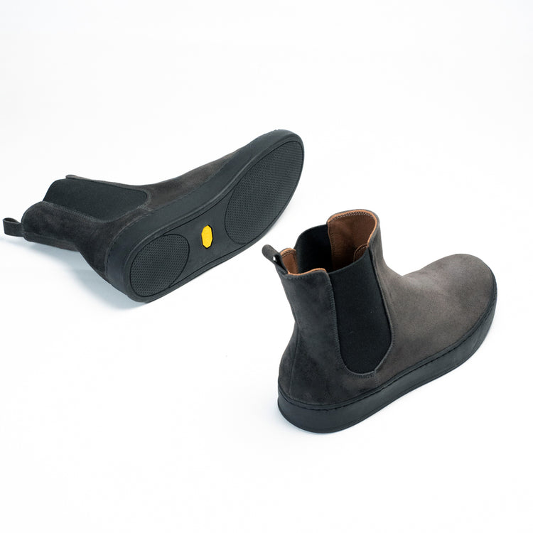 Via Mercanti Arturo Asphalt - Stivaletto Alla Caviglia Chelsea Beatles Per Uomo. – VIAMERCANTI