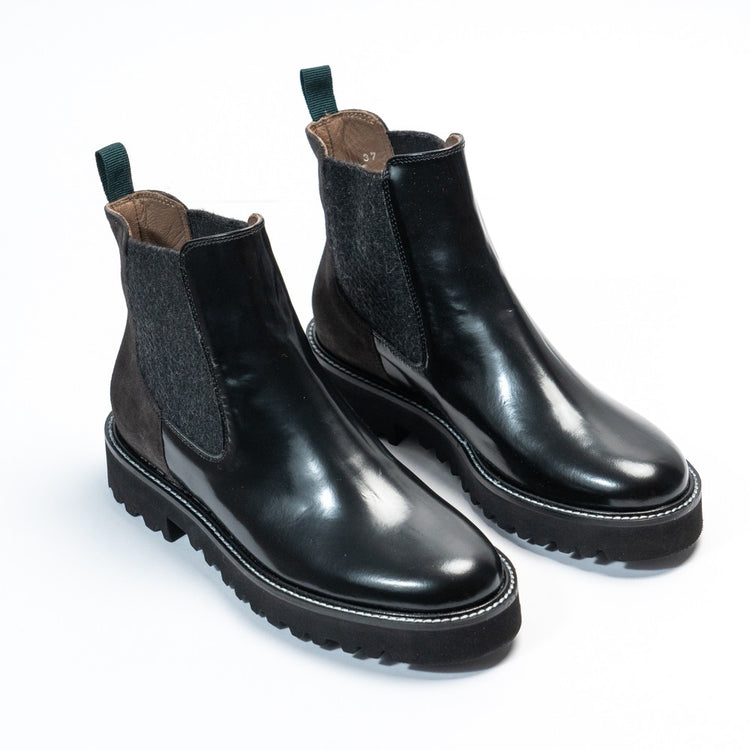 Via Mercanti P141 Ausilia – VIAMERCANTI