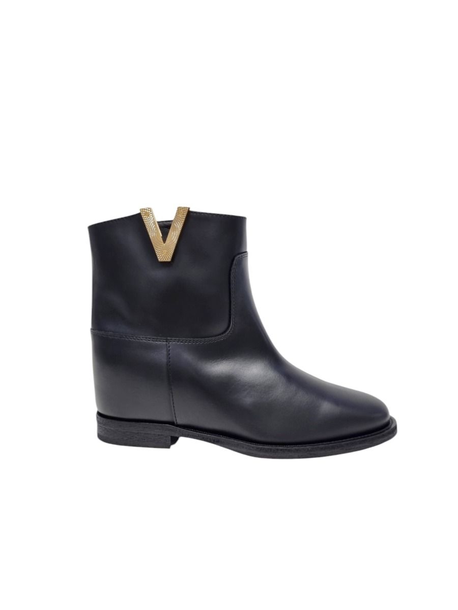 Via Roma 15 Tronchetto V diamantata pelle nera 4261 - Via Roma 15 Via Roma 15 Tronchetto V diamantata pelle nera 4261 - Via Roma 15