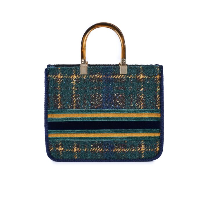 ViaMailBag Meribel Madras (J01)