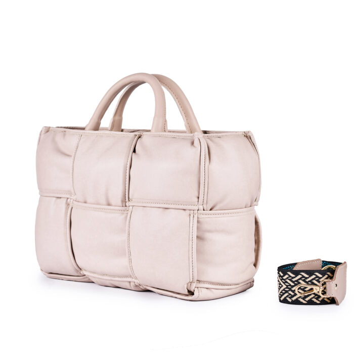 ViaMailBag Scarlet Tape (W01)