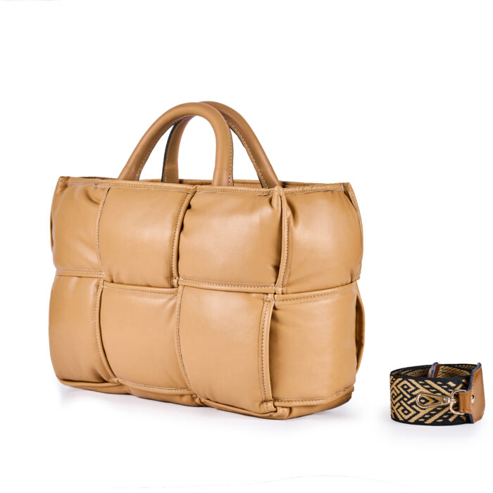 ViaMailBag Scarlet Tape (W02)