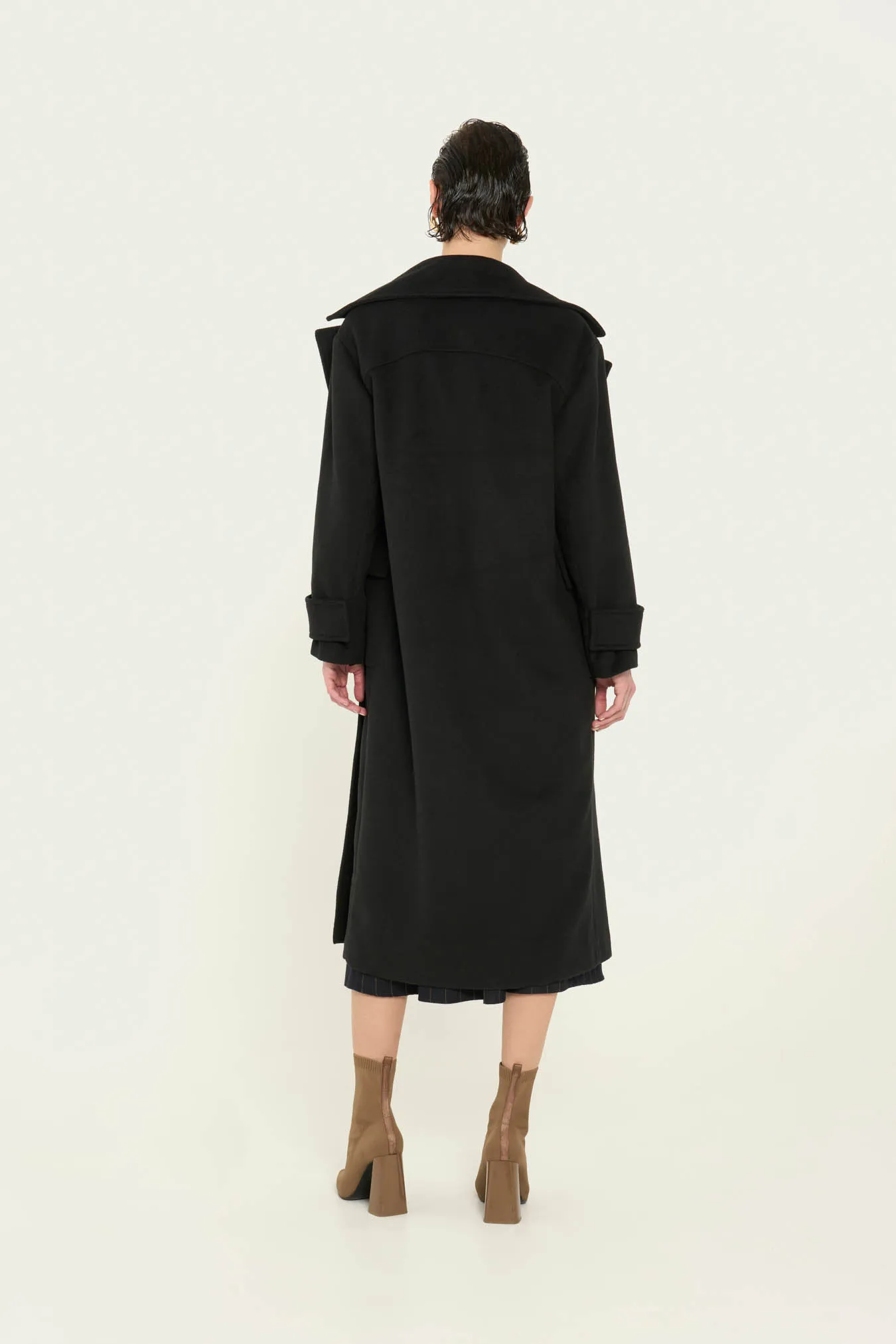 Vicario Cinque Cappotto Doppiopetto Oversize Nero Cate