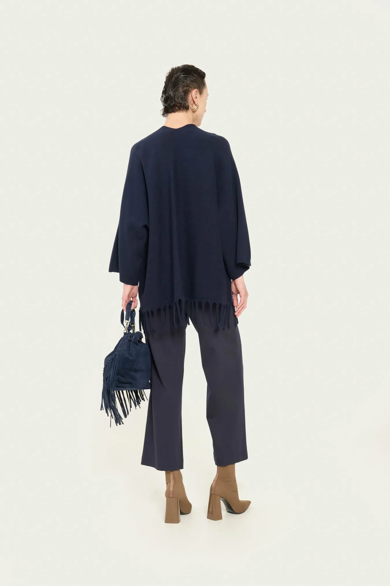 Vicario Cinque Cardigan Over Viscosa Con Frange Mildred