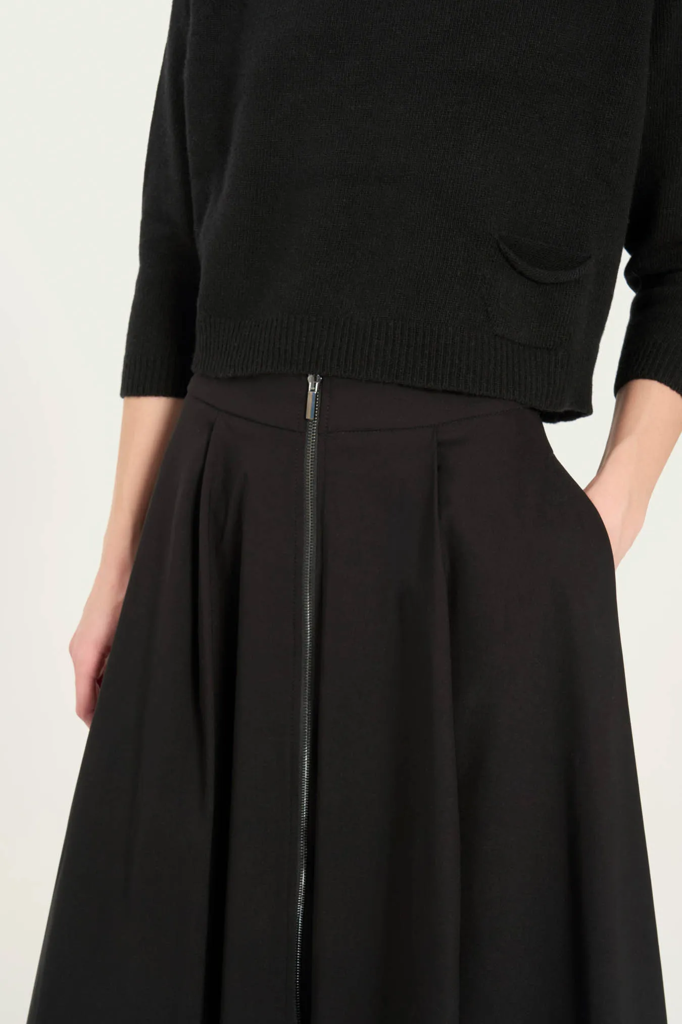 Vicario Cinque Gonna Midi Nera Con Cerniera Davanti Guendalina