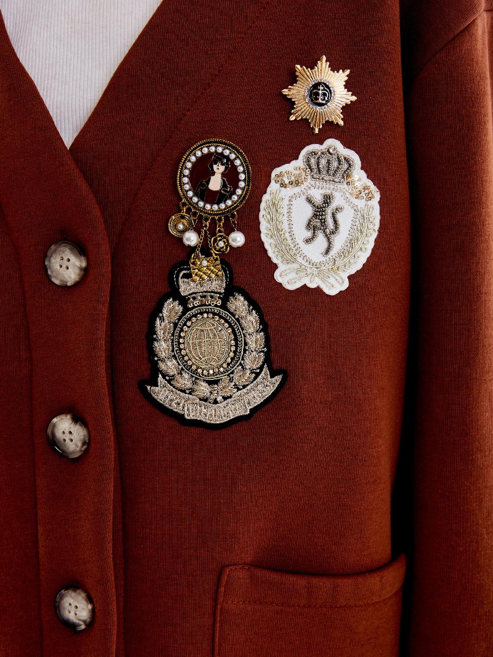 Vicolo Cardigan In Felpa Con Patch E Spille Marrone