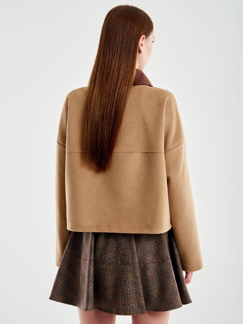 Vicolo Giacca Cropped Con Spilla Gioiello Beige