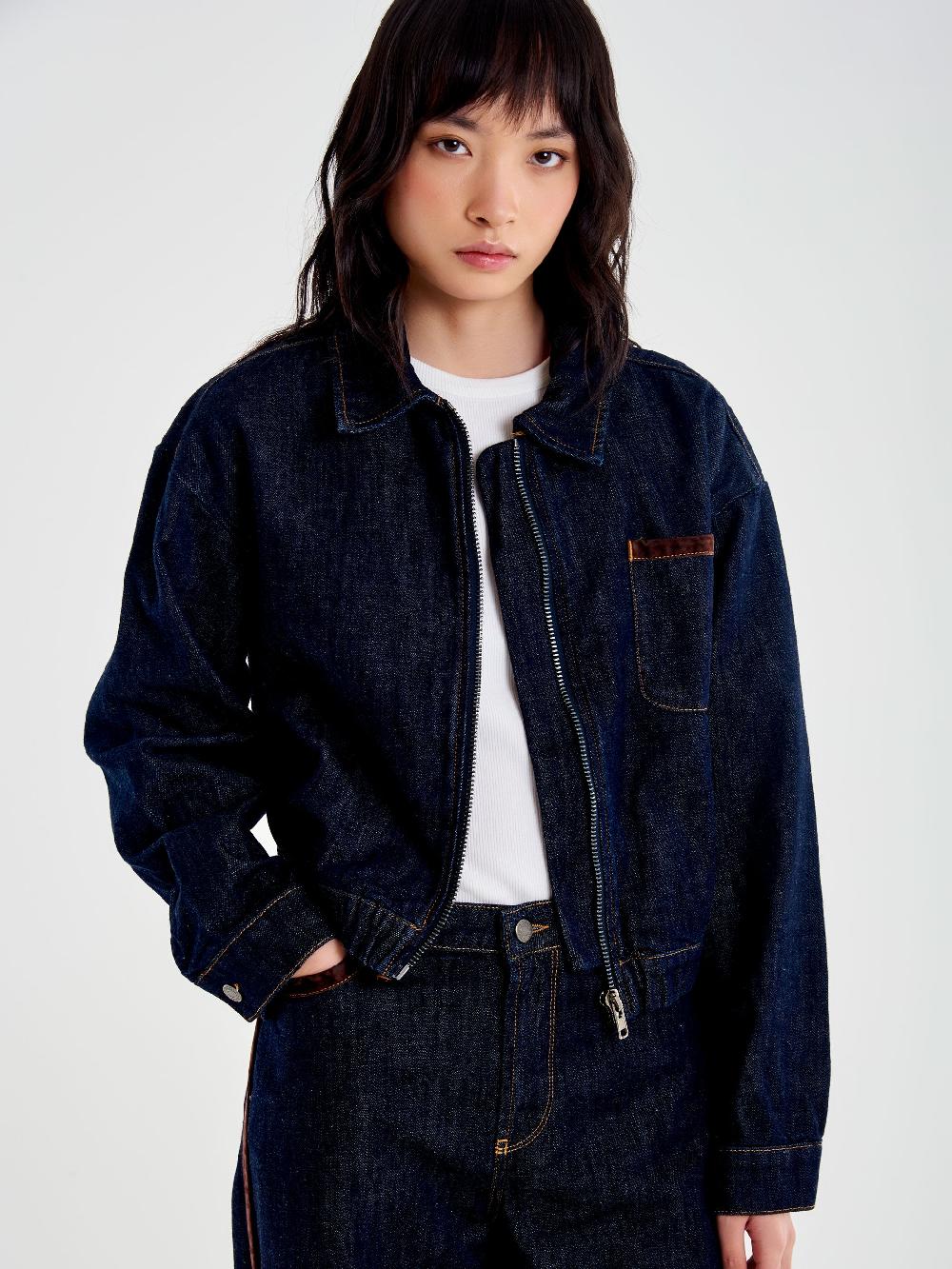 Vicolo Giubbotto in Denim Dettagli Alcantara Blu