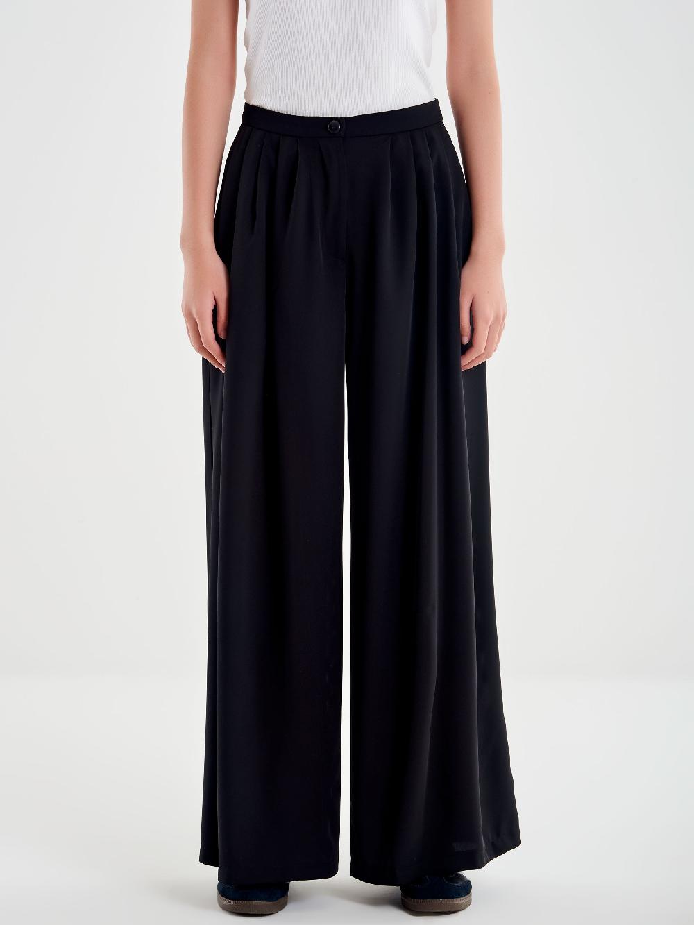 Vicolo Pantalone Ampio Con Pinces Nero