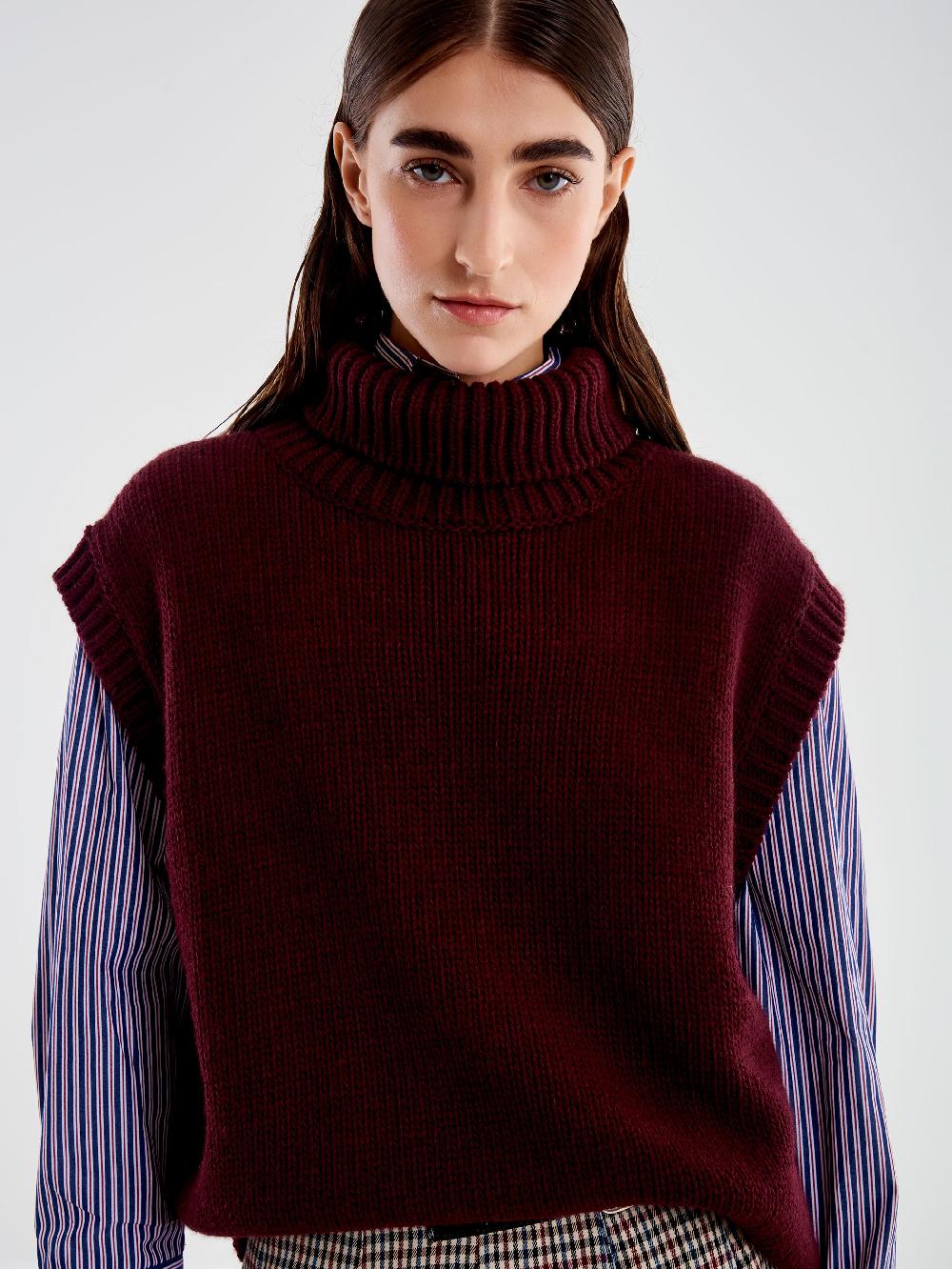 Vicolo Pull Collo Alto senza Maniche Bordeaux