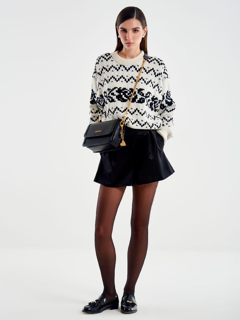 Vicolo Pull Jaquard Rose Stilizzate Bianco