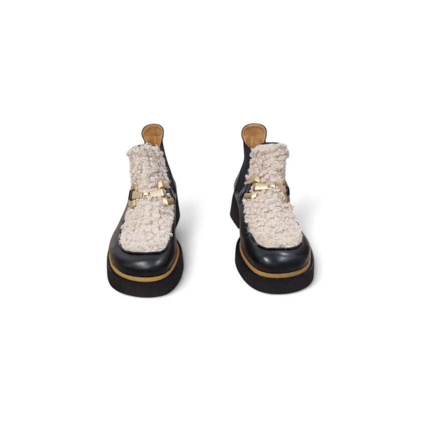 Viola Ricci Alice - Stivaletto In Pelle Nera - Astrakan Ghiaccio