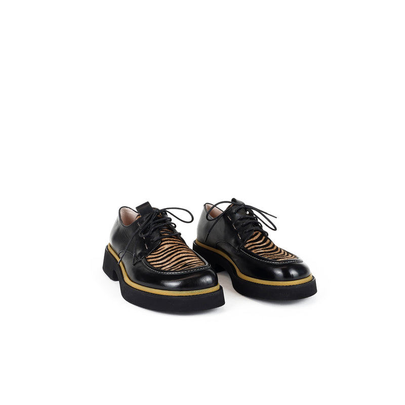 Viola Ricci Alice - Scarpa allacciata Nera