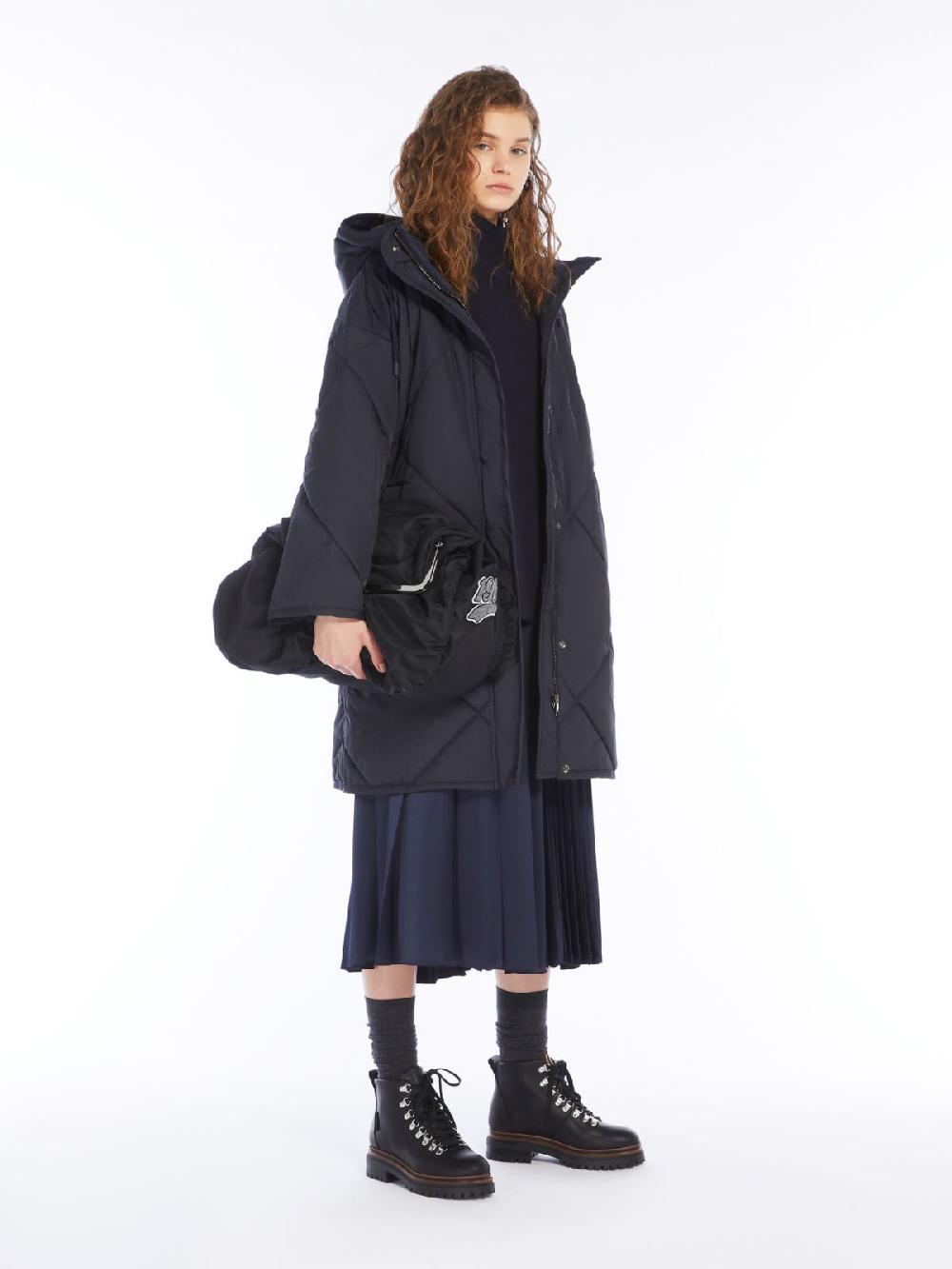 Weekend Piumino in taffetà antigoccia con cappuccio