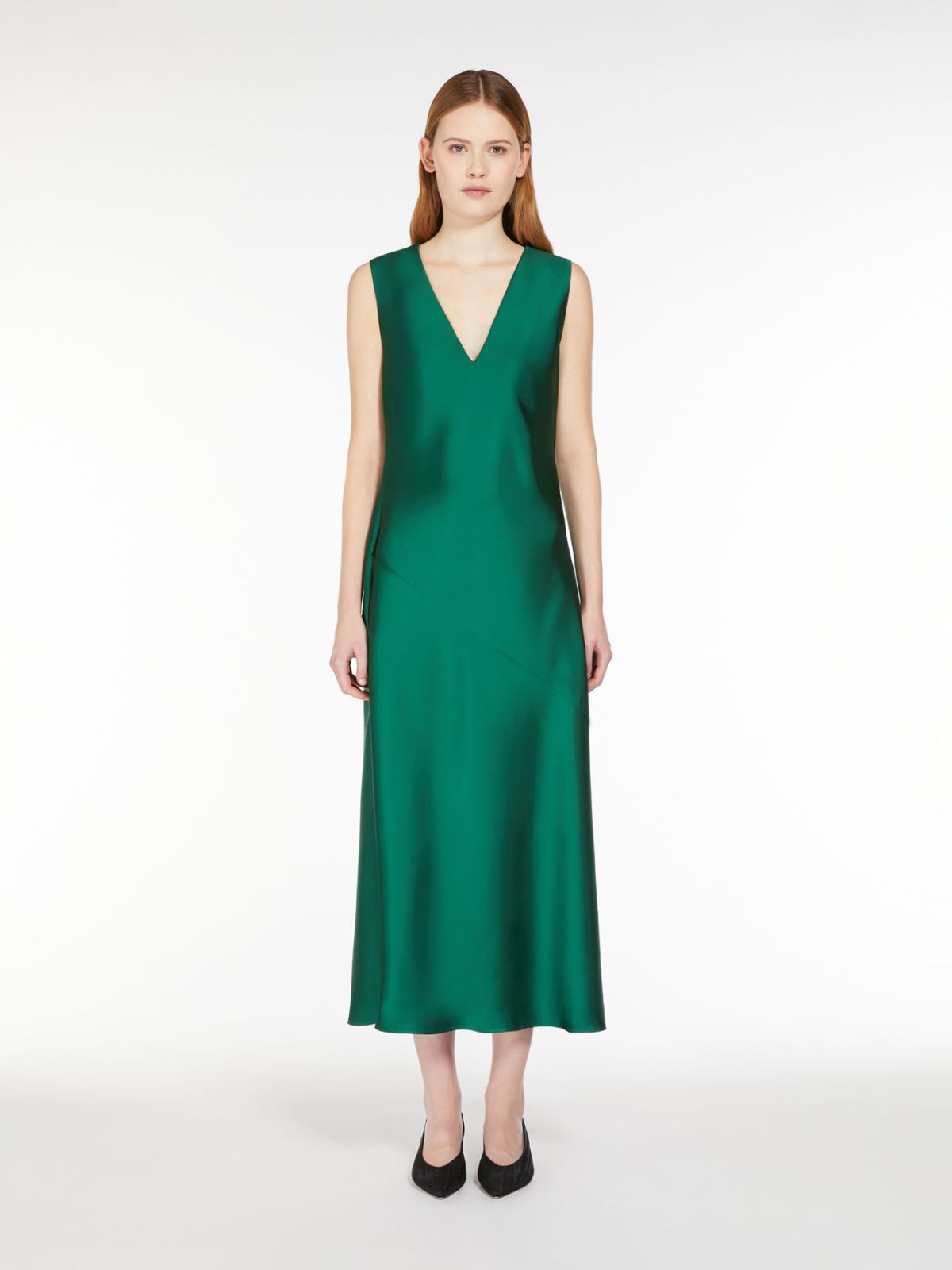 Weekend Abito Aderente In Raso