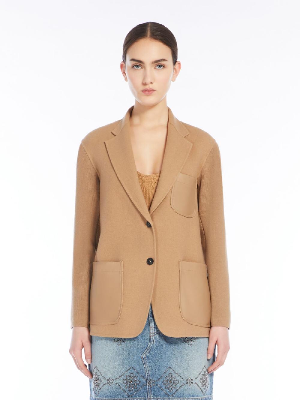 Weekend Giacca In Saglia E Maglia Di Lana