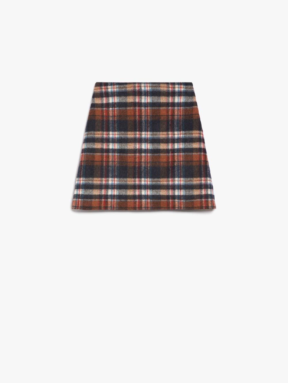 Weekend Gonna Corta In Lana Check