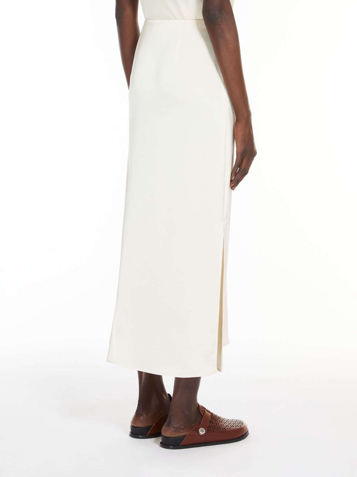 Weekend Gonna Fluida In Raso