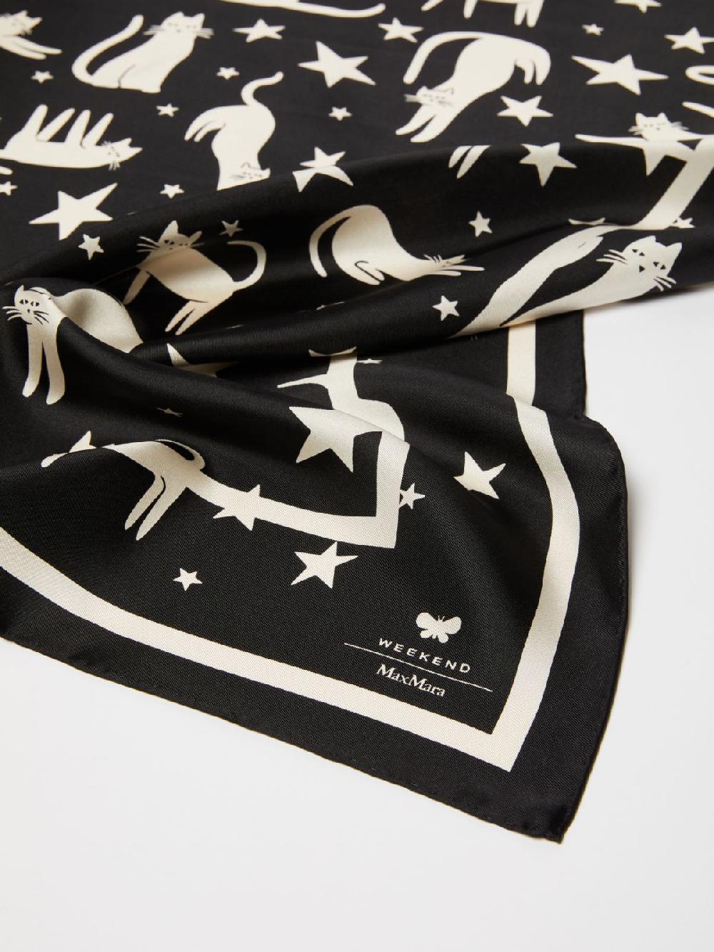 Weekend Maxi Carré In Seta Stampata