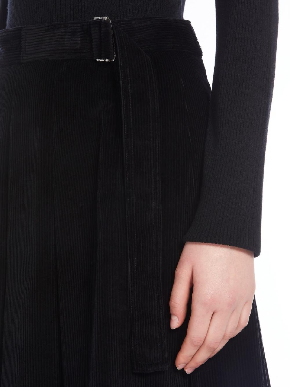 Weekend Minigonna A Pieghe In Velluto