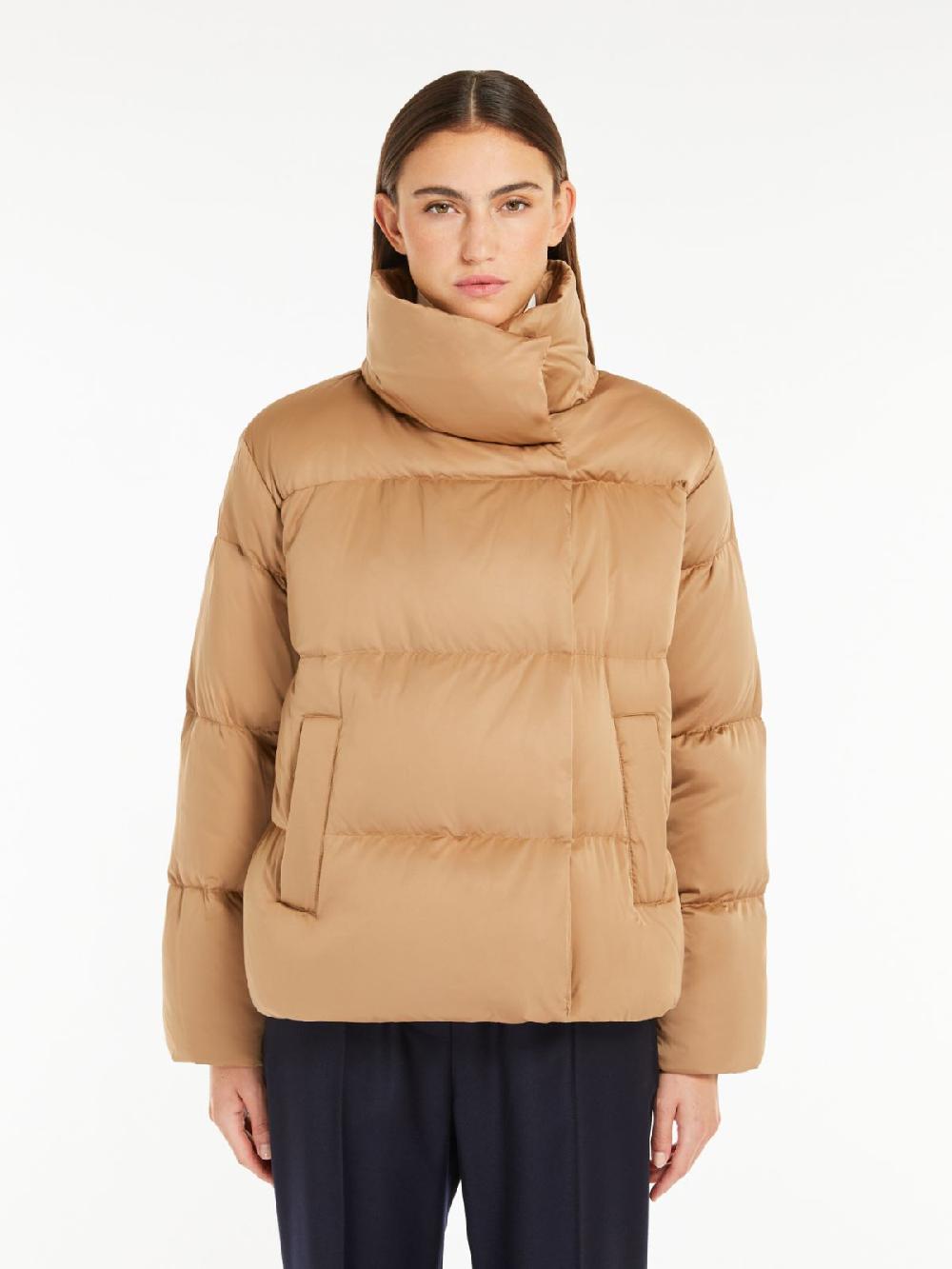 Weekend Piumino In Raso Antigoccia