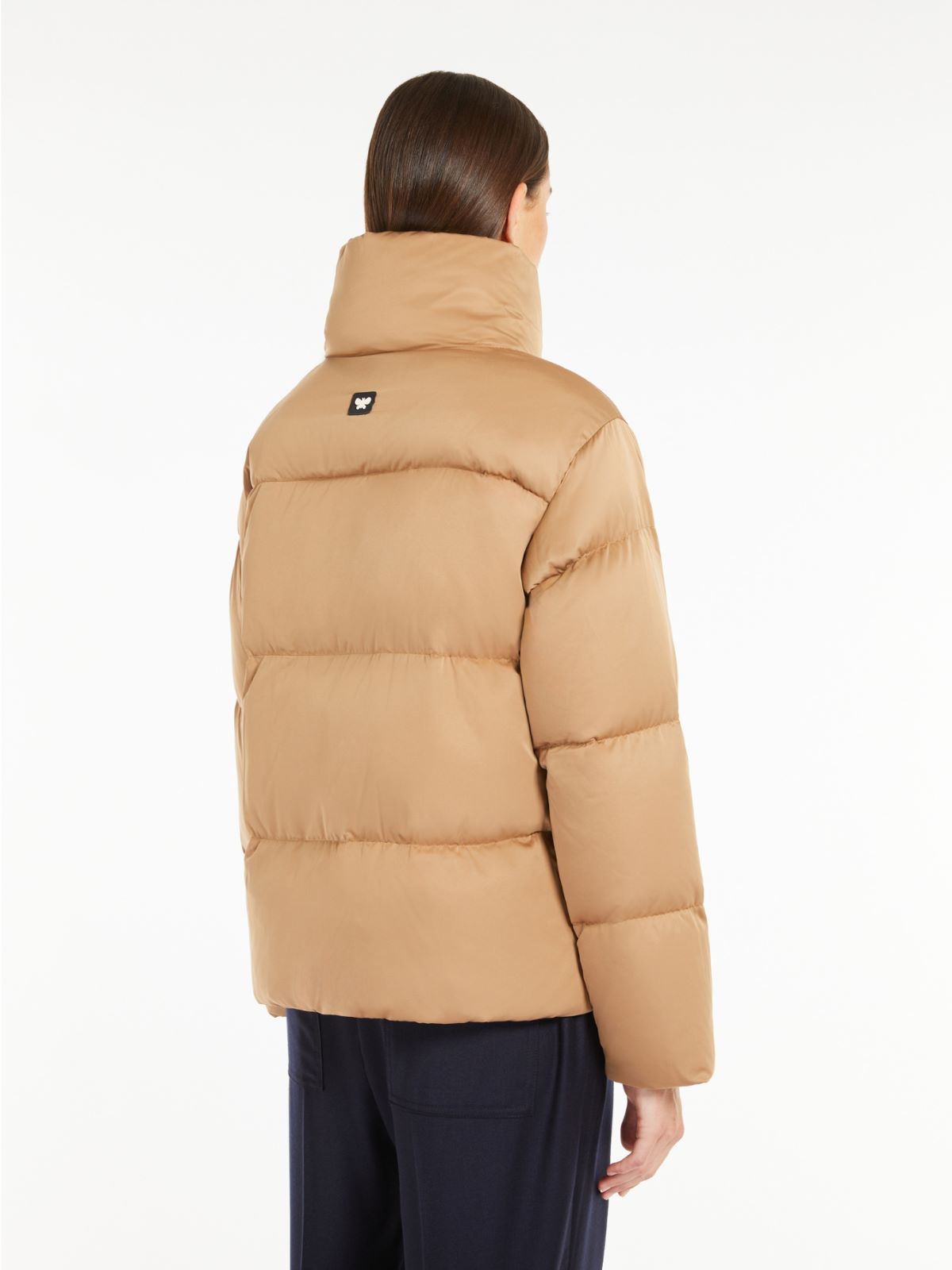 Weekend Piumino In Raso Antigoccia