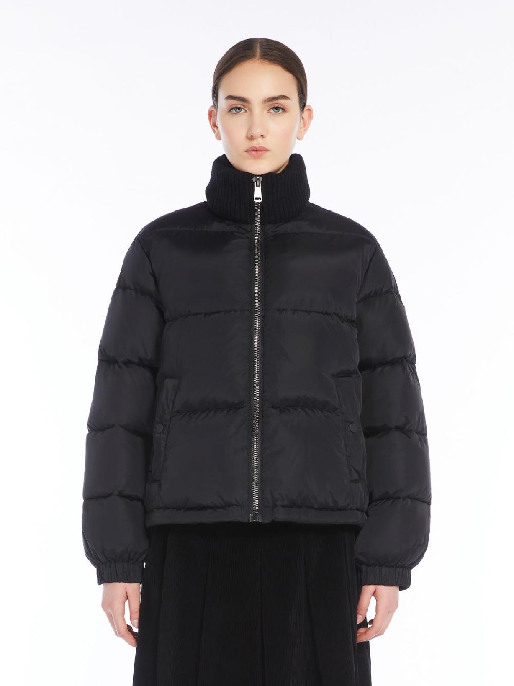 Weekend Piumino In Taffetà Antigoccia