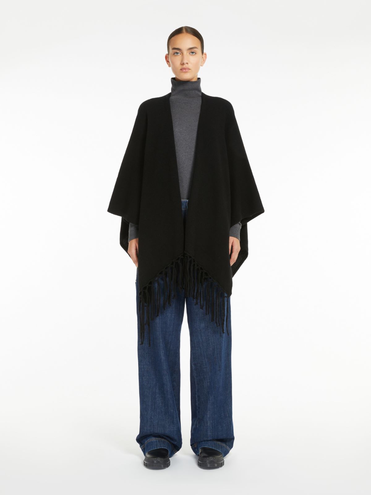 Weekend Poncho In Pura Lana