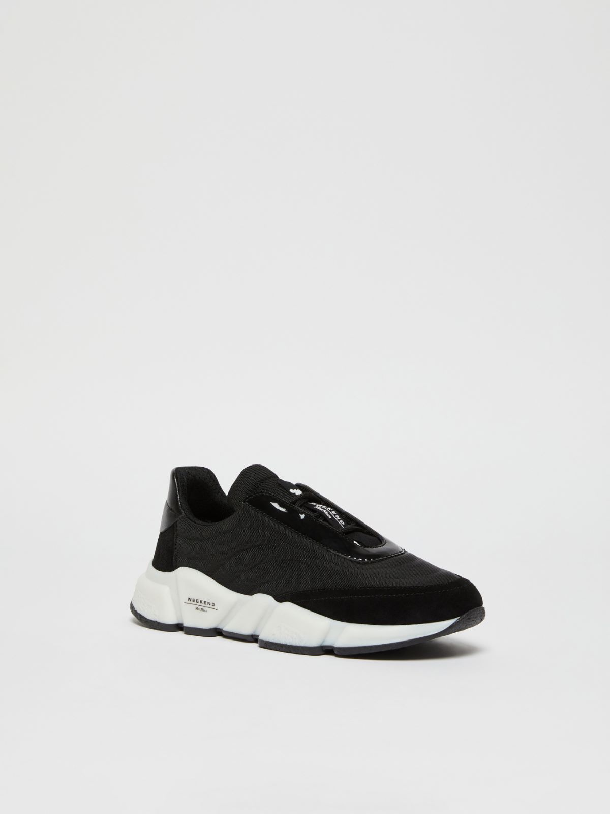 Weekend Running In Nylon Vernice E Pelle