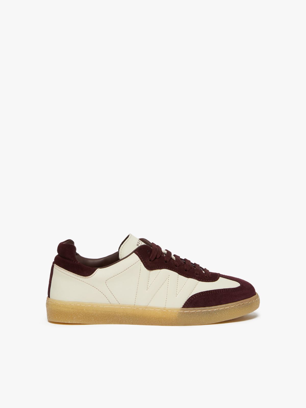 Weekend Sneaker in suede