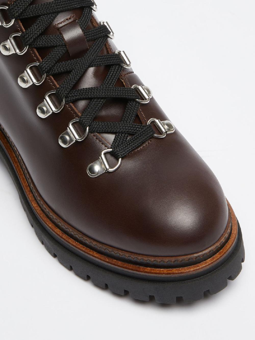 Weekend Stivaletto In Cuoio