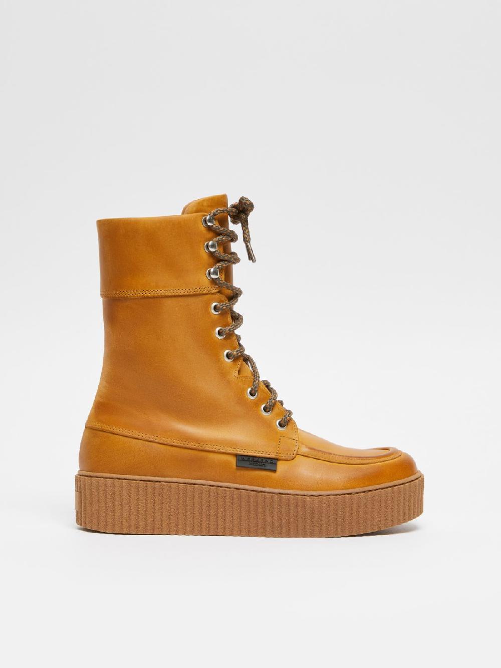 Weekend Stivaletto stringato in cuoio