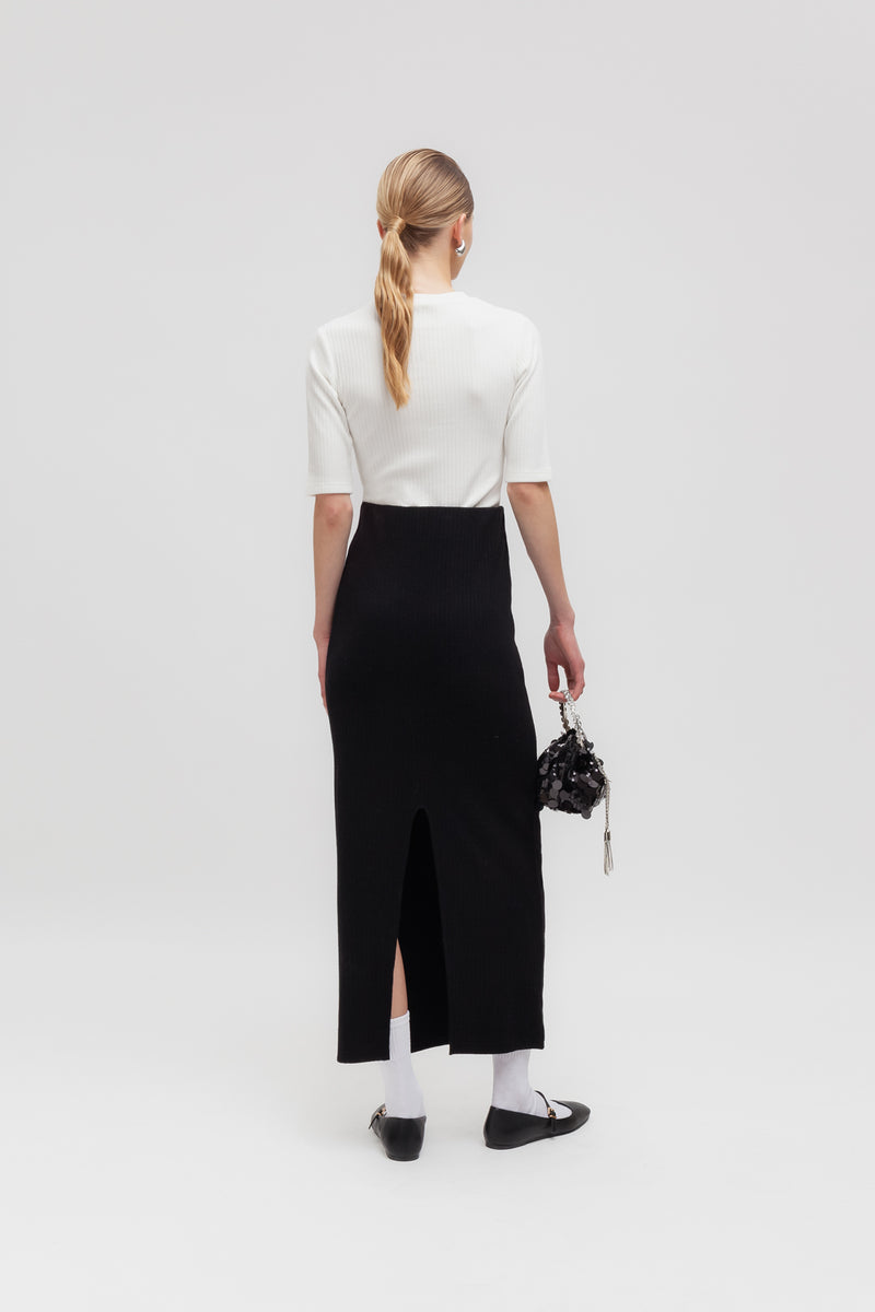 Weili Zheng Gonna Lunga A Coste